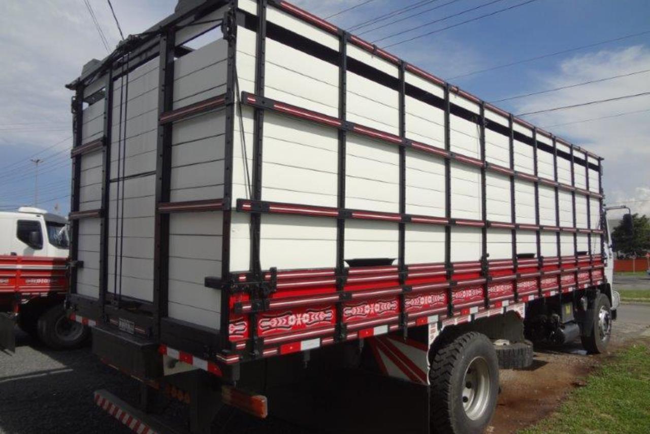Mercedes Benz MB 1718 - 08/09 8