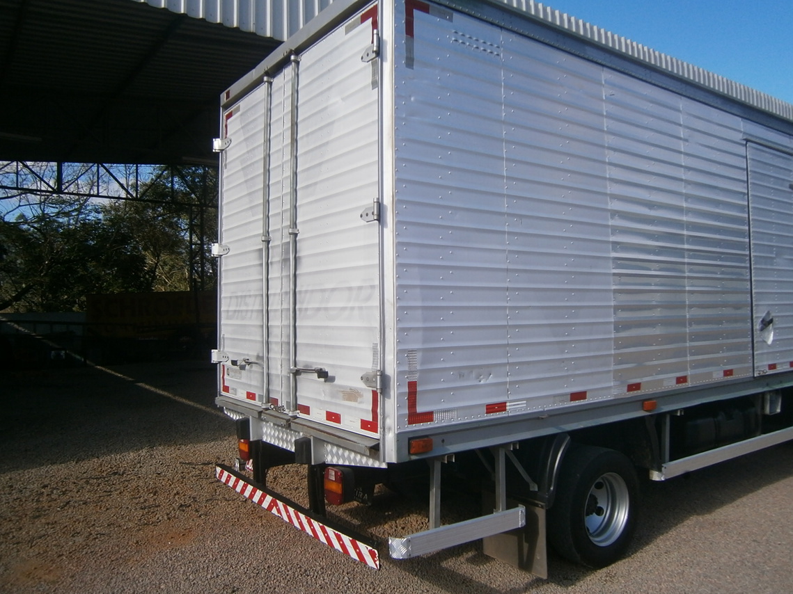 Ford Cargo815 - 04/04 4