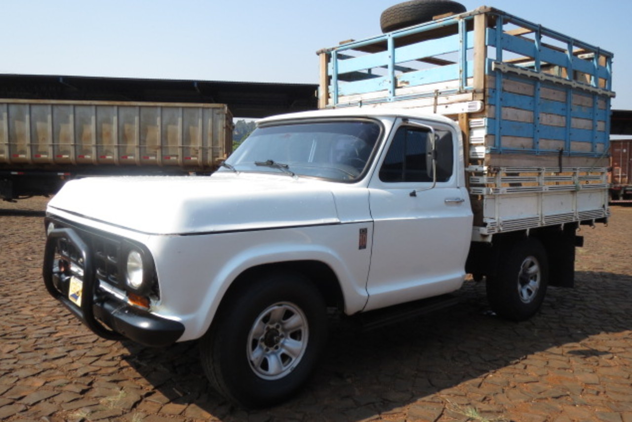 Ford F4000 - 80/80 3