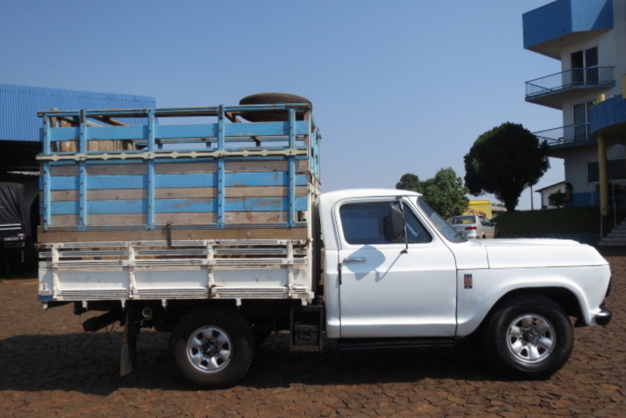 Ford F4000 - 80/80 5