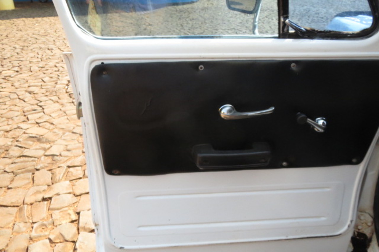 Ford F4000 - 80/80 8