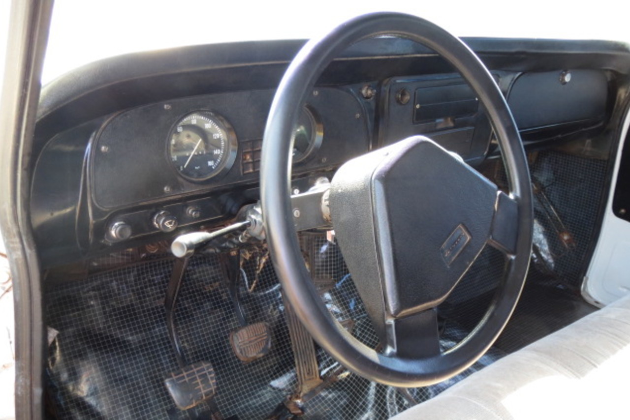 Ford F4000 - 80/80 9
