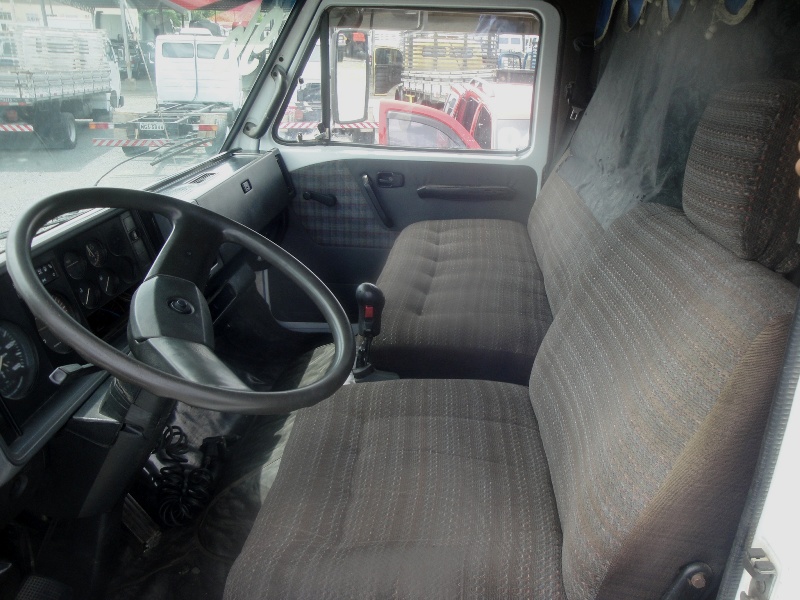 Volkswagen VW 16220 - 96/96 8