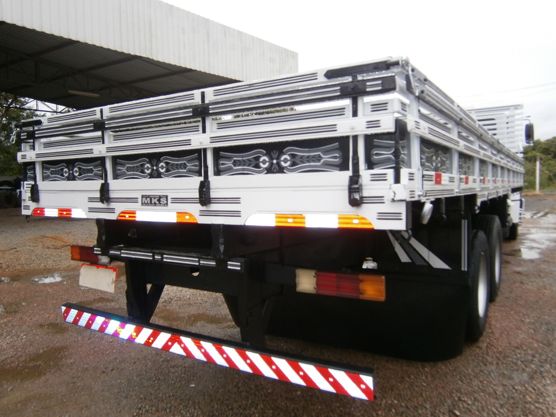 Mercedes Benz MB 1620 - 07/07 9