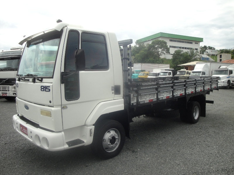 Ford Cargo815 - 04/04 12