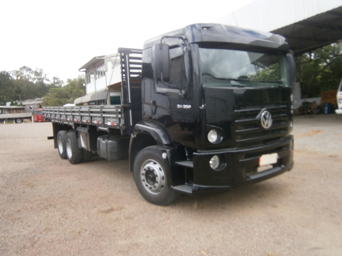 Volkswagen 24-250 E Constellation 3-Eixos - 07/08 6
