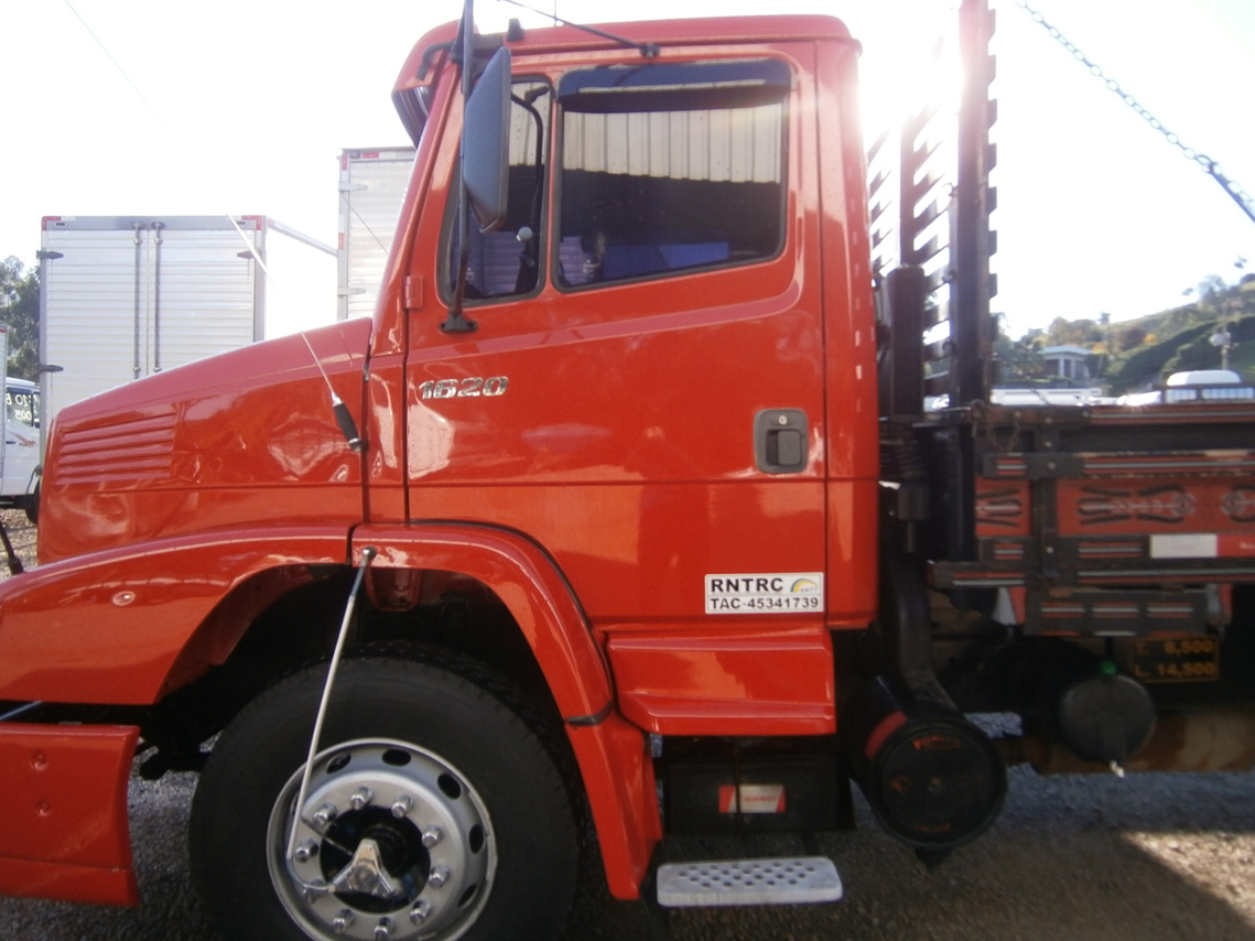 Mercedes Benz MB 1620 - 05/05 5