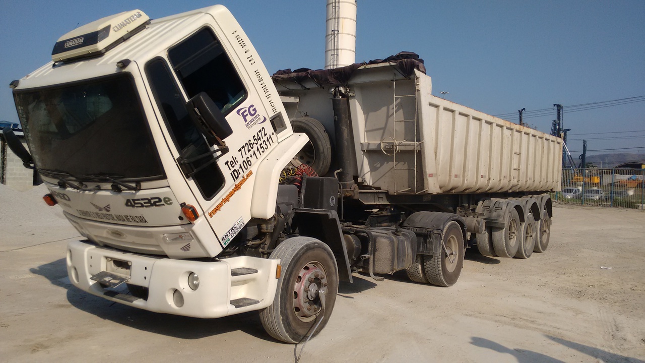 Ford Cargo4532 - 08/09 2