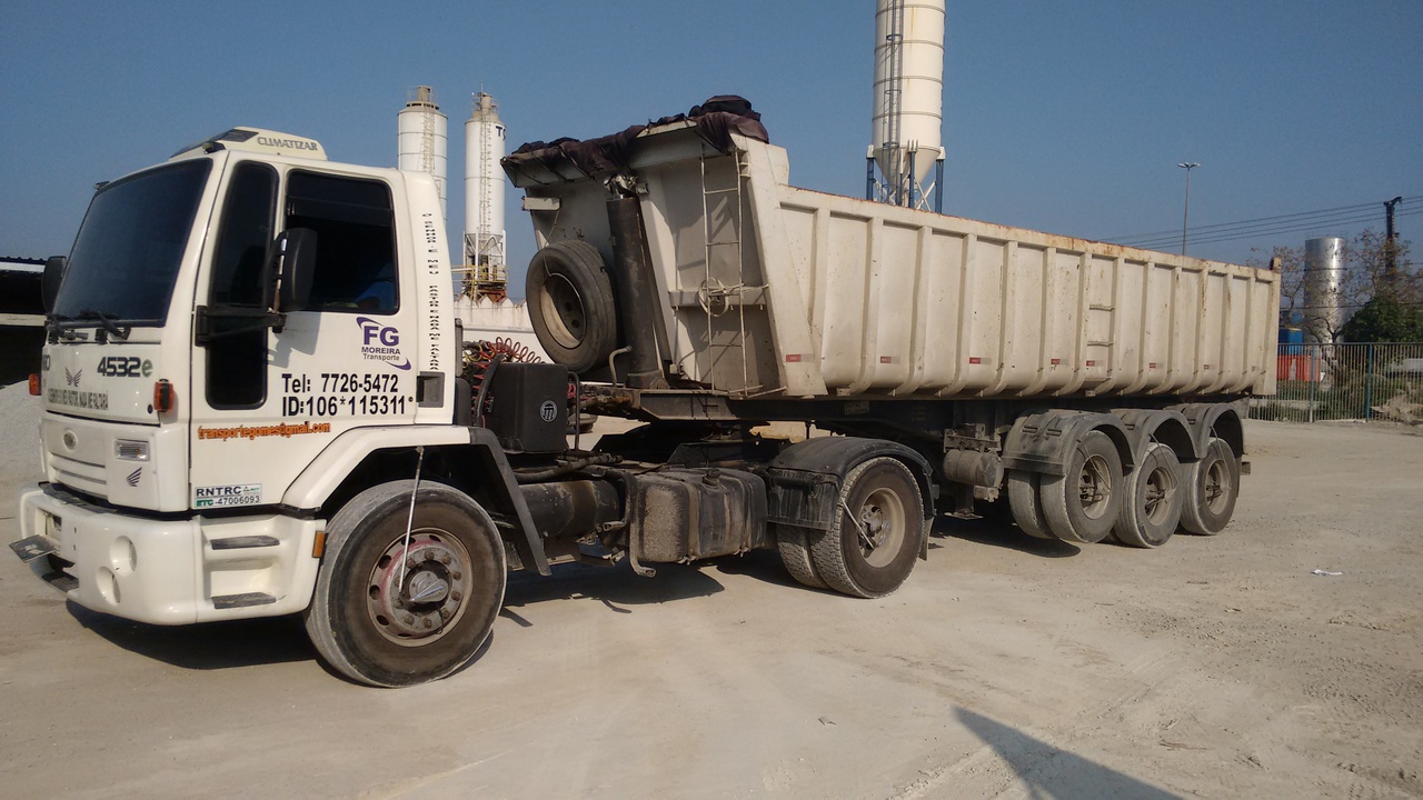 Ford Cargo4532 - 08/09 4