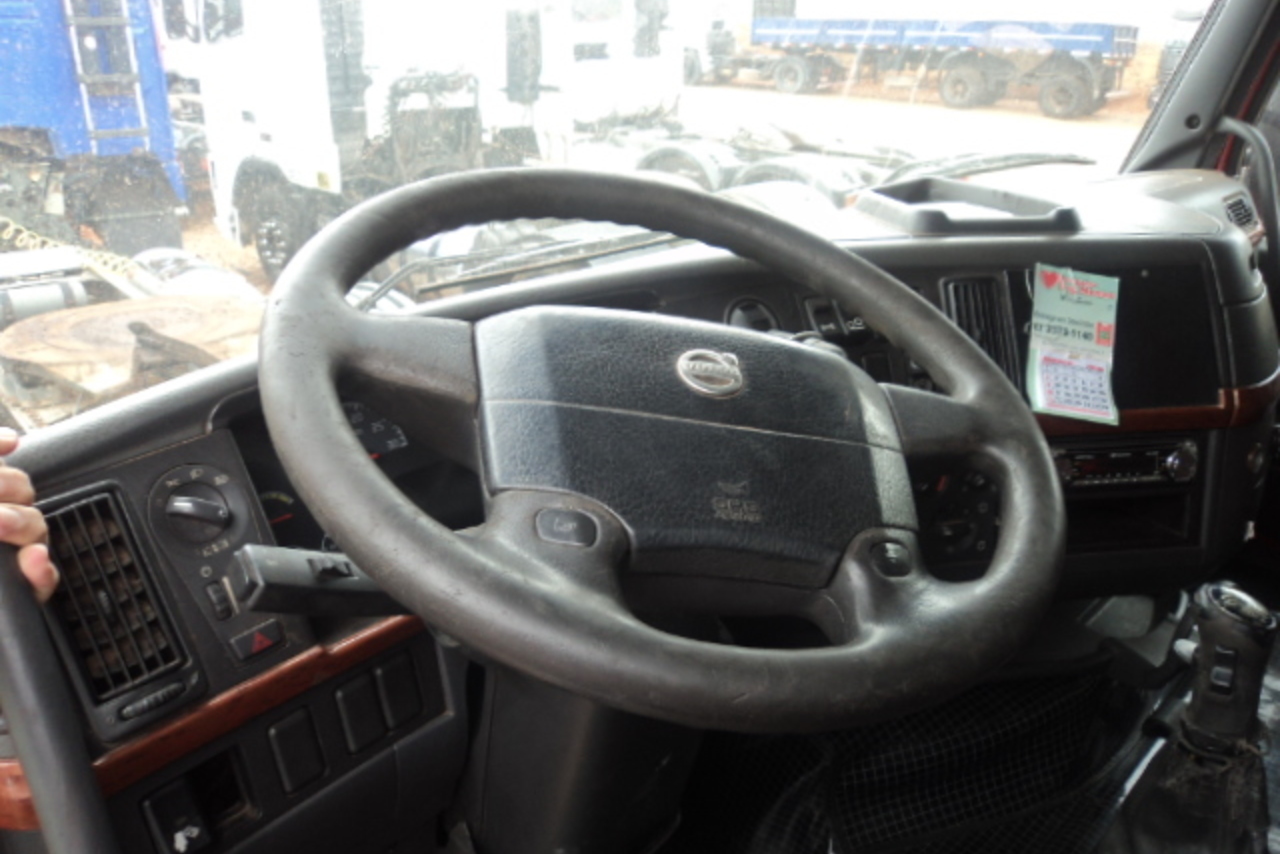 Volvo FH12 380 - 06/06 5