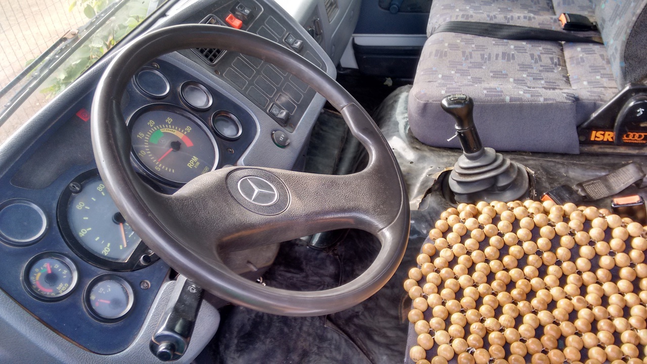 Mercedes Benz Atego 2423 - 06/06 2
