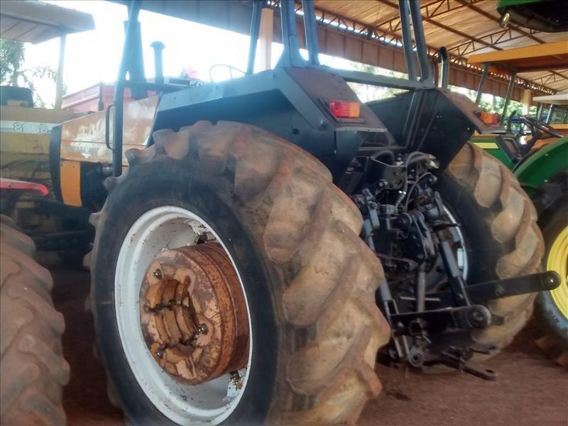 Valtra 885 - 99/99 8