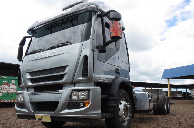 Iveco Tector 240 - 13/14 4