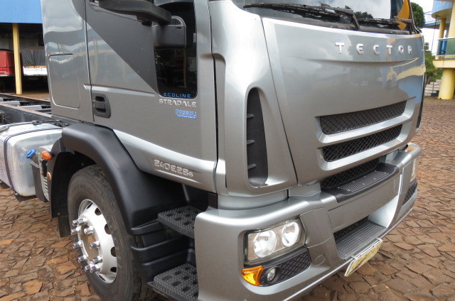 Iveco Tector 240 - 13/14 7