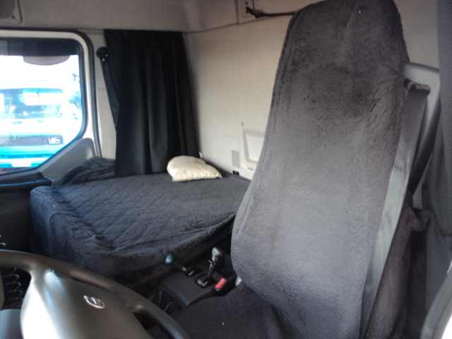Volvo VM 330 - 13/13 5