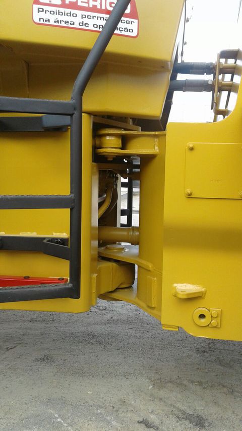 Caterpillar  930 - 88/88 15