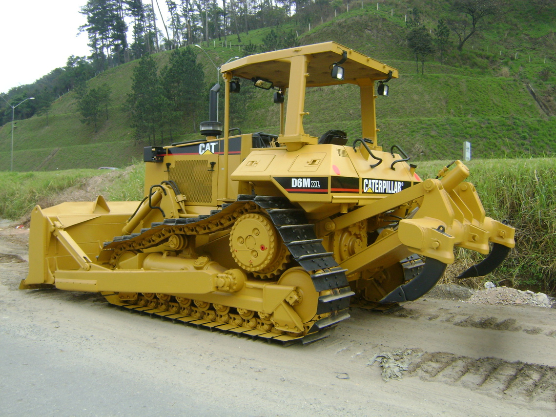 Caterpillar D6M - 97/97 3
