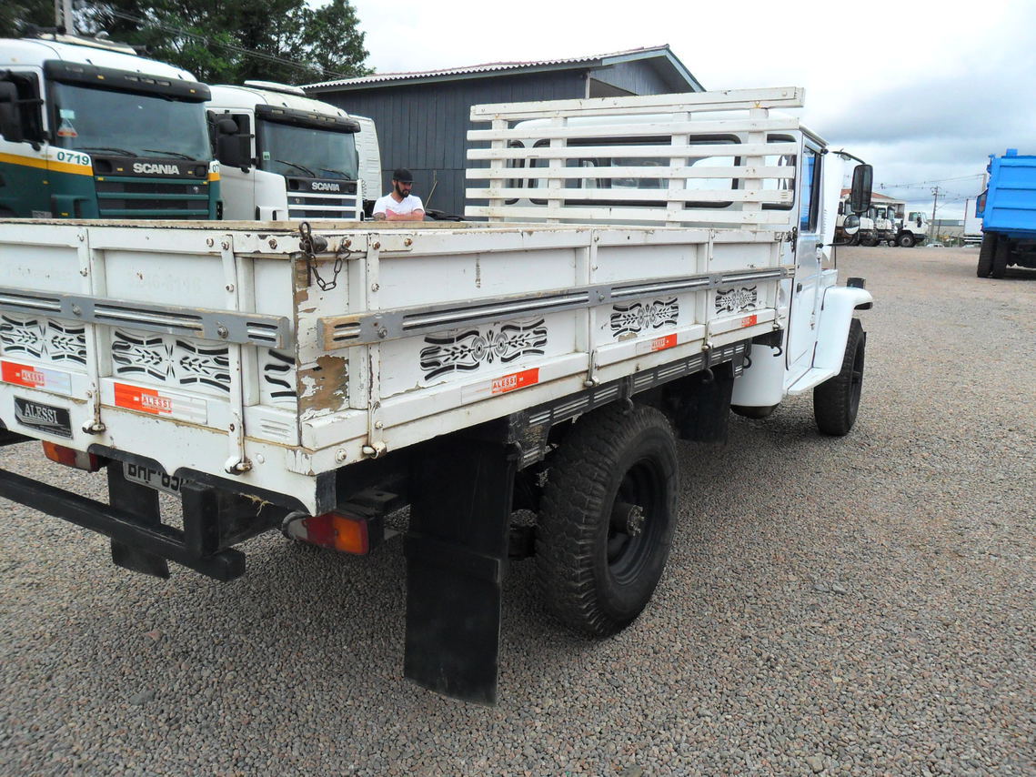 Toyota Bandeirantes - 91/91 10