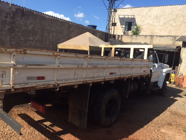 Ford F11000 - 91/91 5