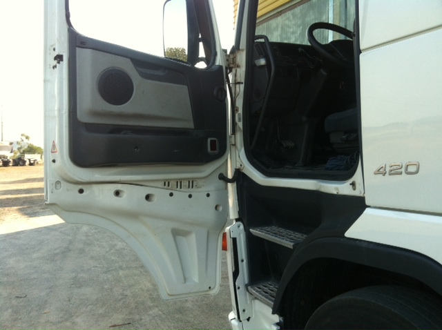 Volvo FH 420 - 06/06 19
