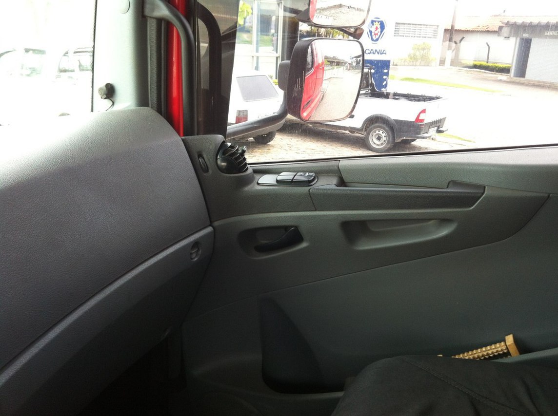 Mercedes Benz Axor 2544 - 10 13