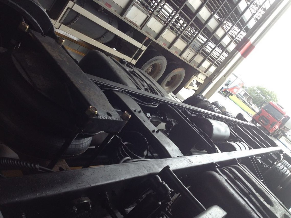 Ford Cargo2428 - 11 8