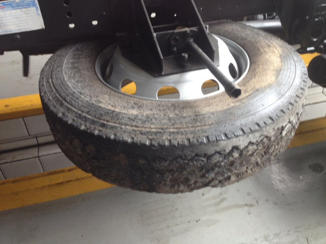 Ford Cargo2428 - 11 11