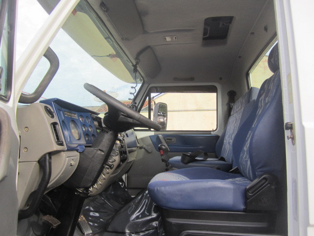 Volkswagen 17 220 - 09/09 4