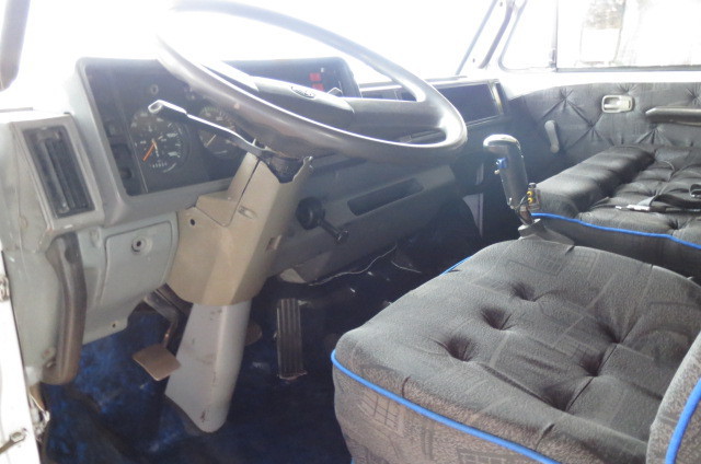 Volkswagen 24 220 - 99/99 12