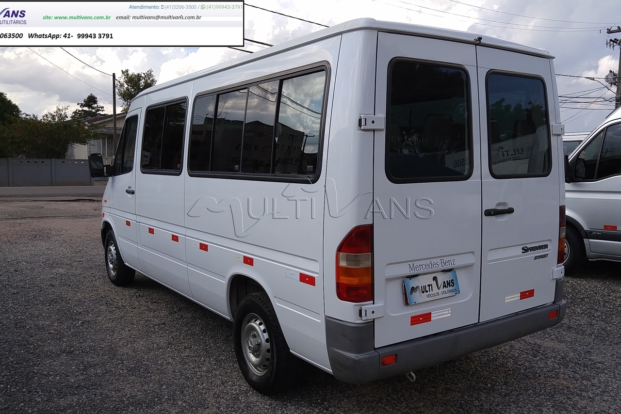 Mercedes Benz Sprinter Van 311 - 02/02 3
