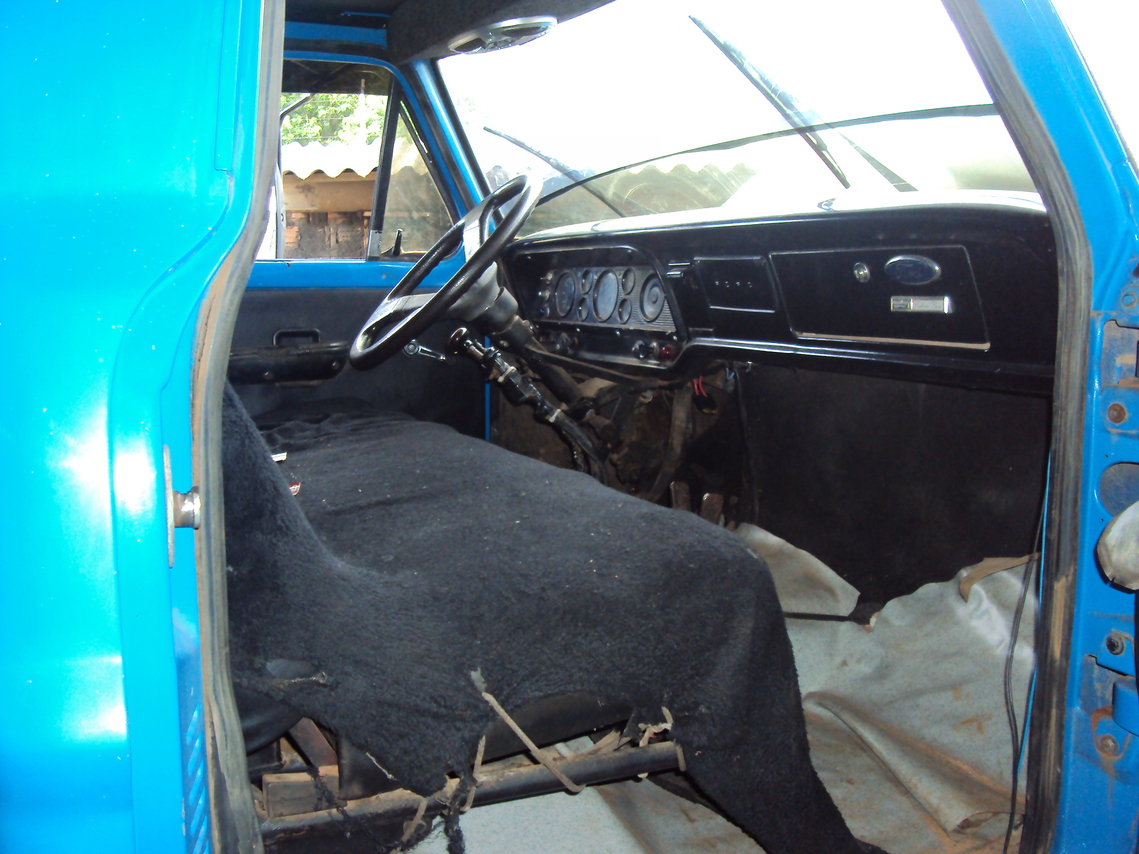 Ford F11000 - 80/81 12