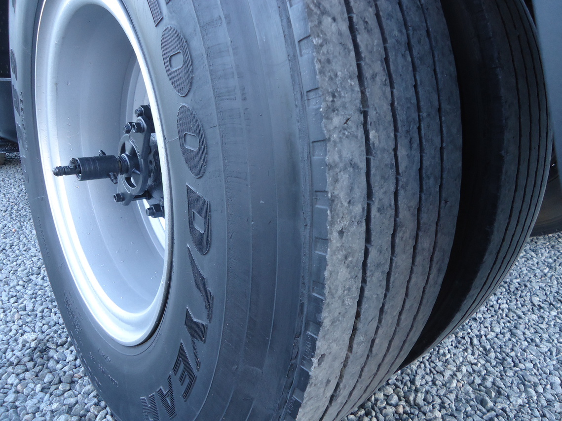 Ford Cargo3224 - 91/92 6