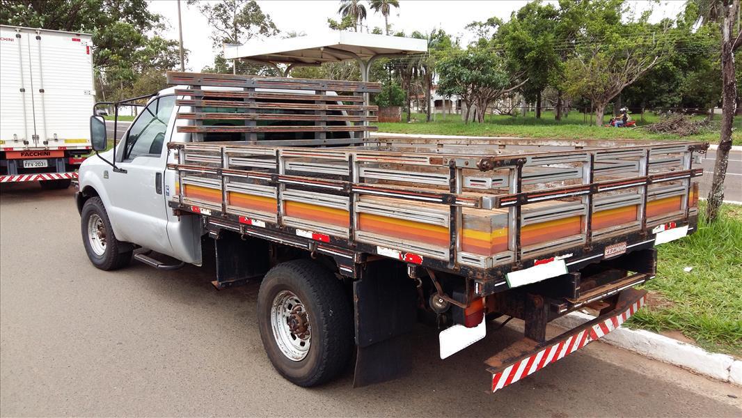Ford F350 - 05/06 6