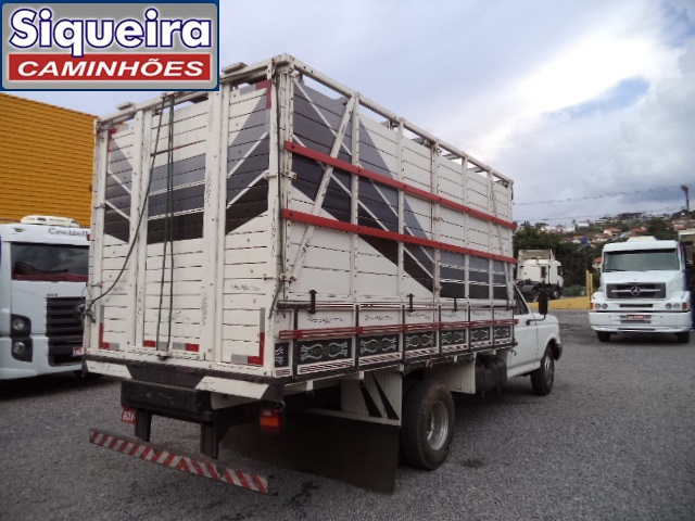 Ford F4000 - 95/95 4