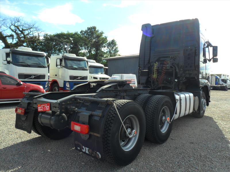 Volvo FH 520 - 08/08 3