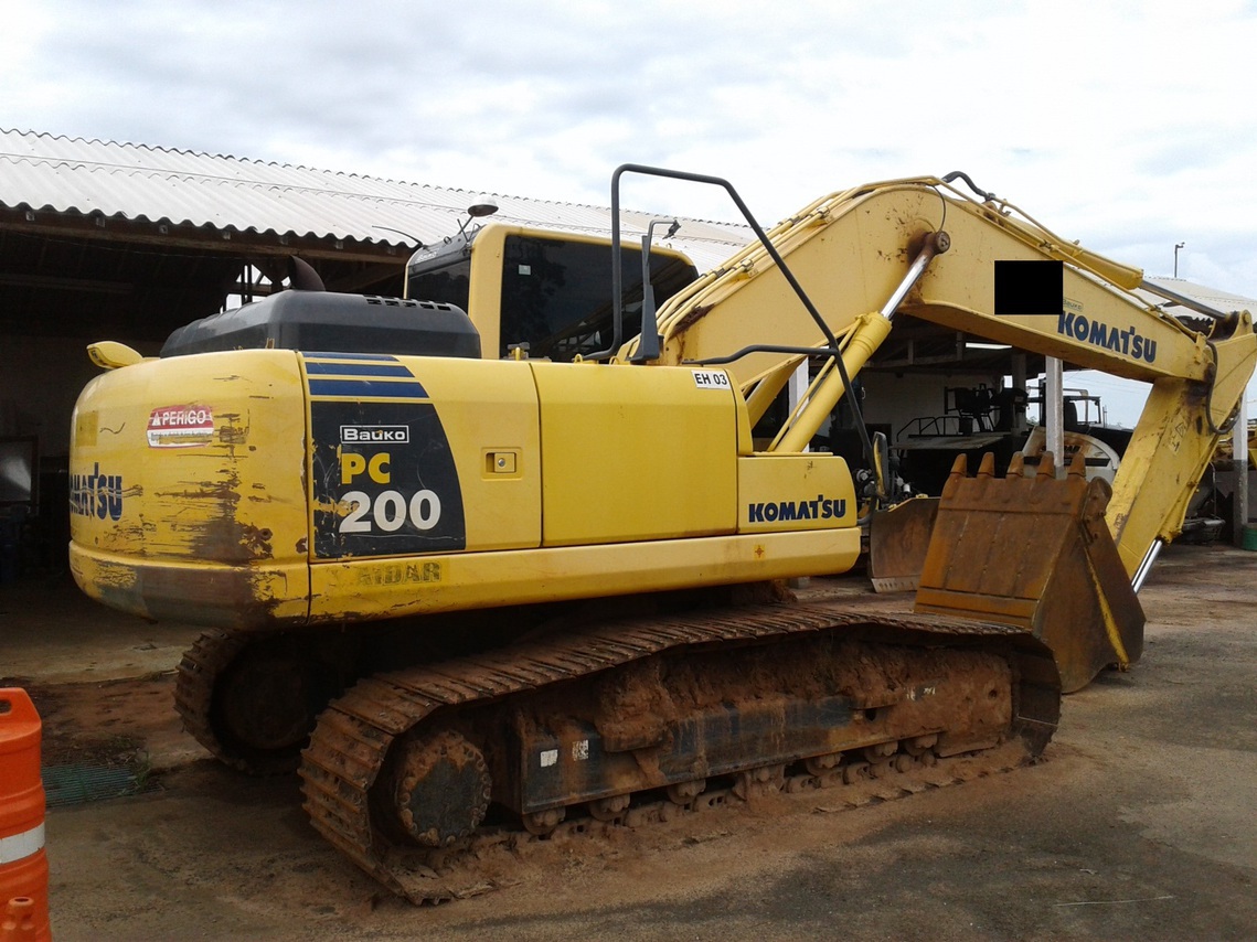 Komatsu PC200 - 13/13 2
