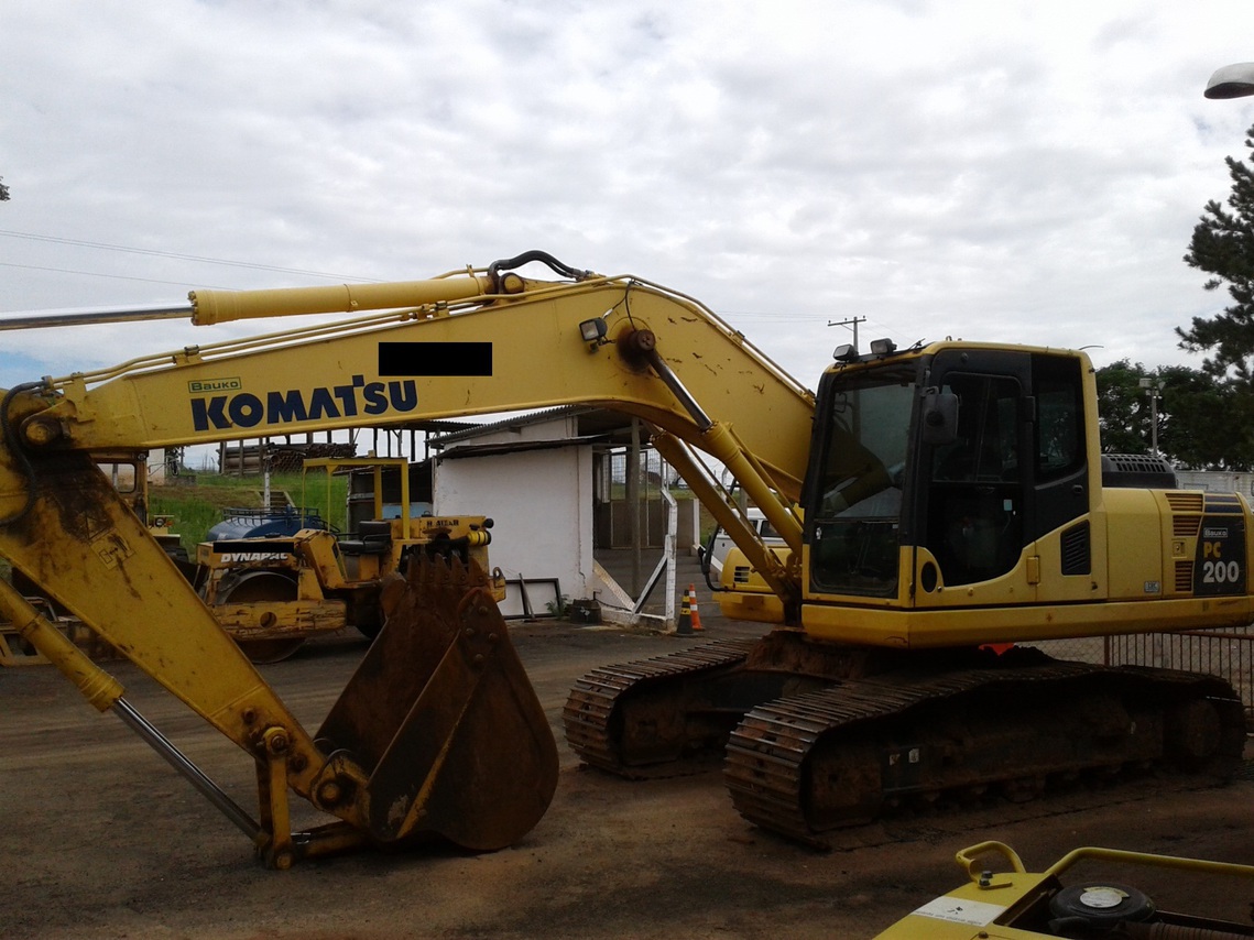 Komatsu PC200 - 13/13 3