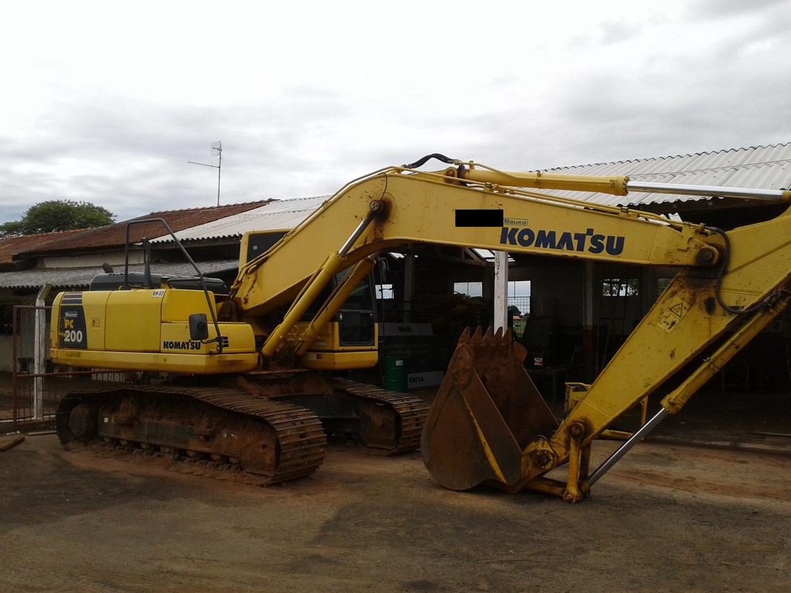 Komatsu PC200 - 13/13 4