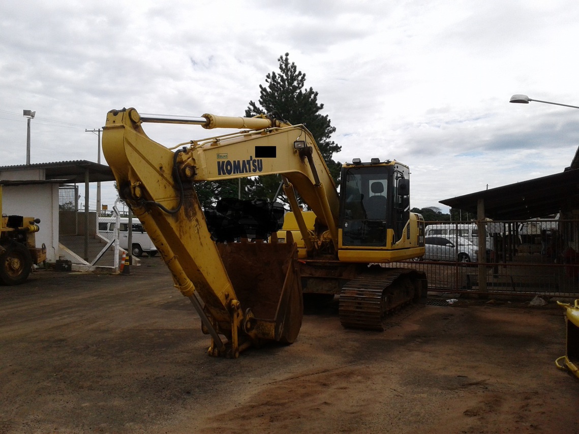Komatsu PC200 - 13/13 5