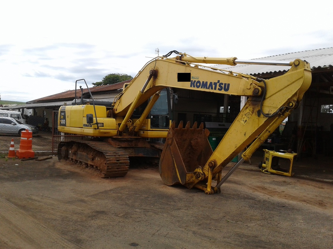 Komatsu PC200 - 13/13 6