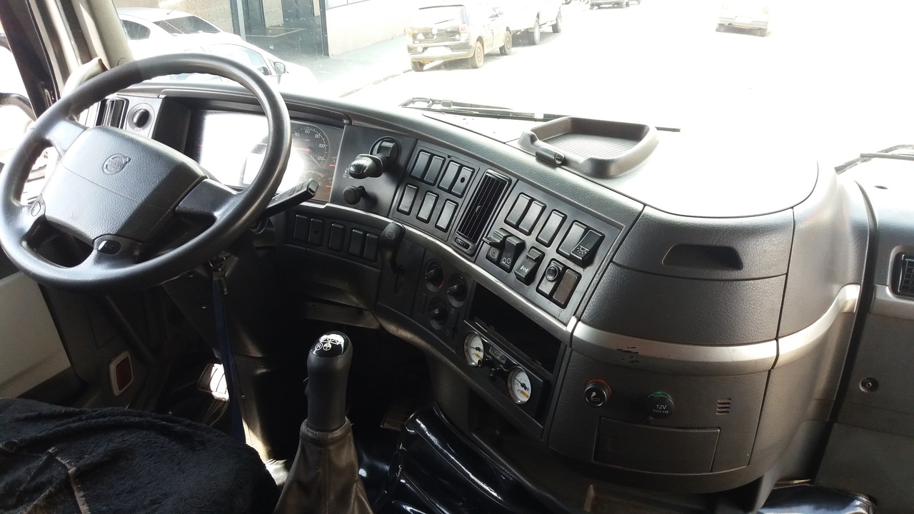 Volvo FH 420 - 06/06 7