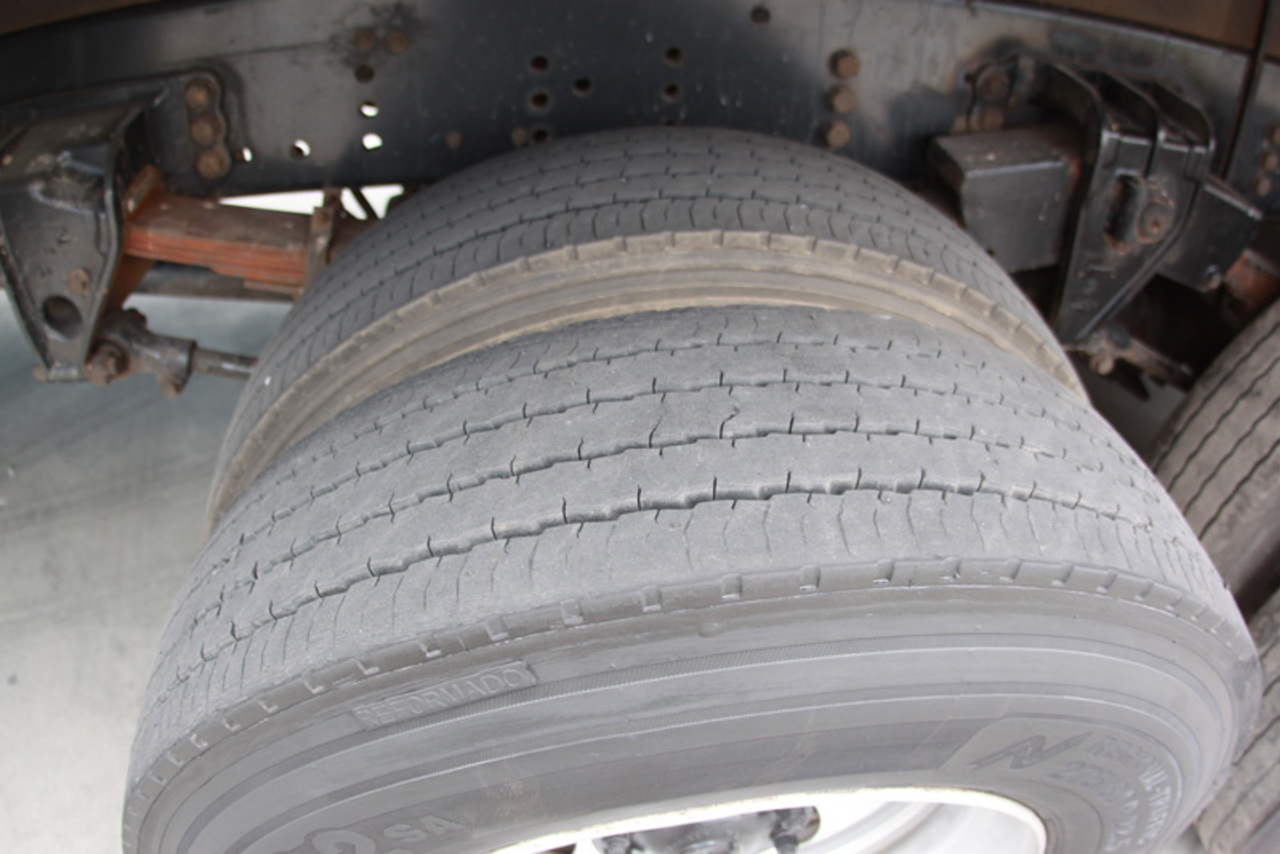 Ford Cargo2428 - 11/12 9