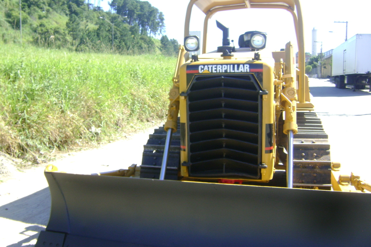 Caterpillar D4E - 89/89 8