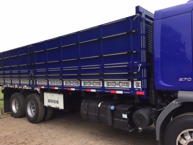 Volvo VM 270 - 13/13 8