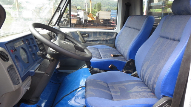 Volkswagen 8 120 - 04/04 14