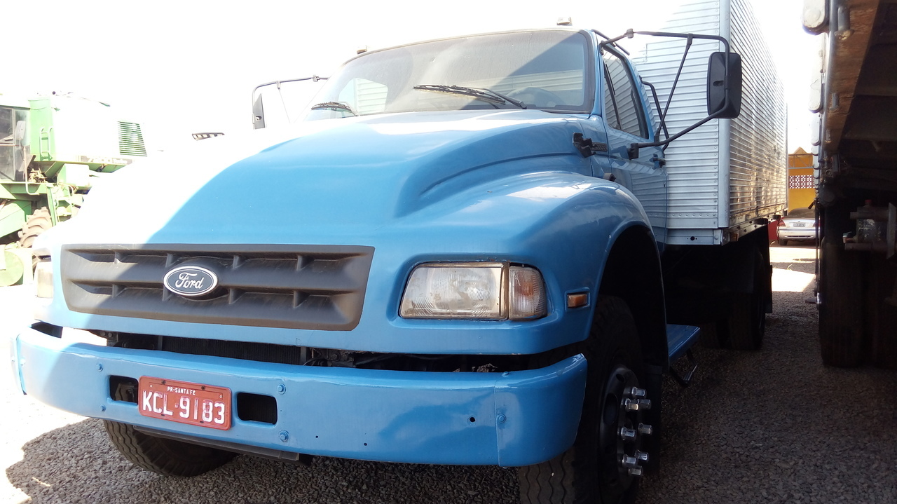 Ford F12000 - 95/95 5