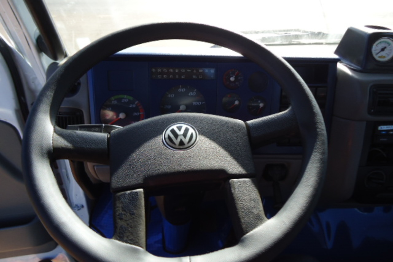 Volkswagen 26-260 - 08/09 13