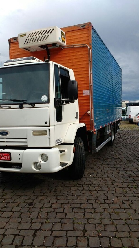 Ford Cargo1317 - 08/09 7