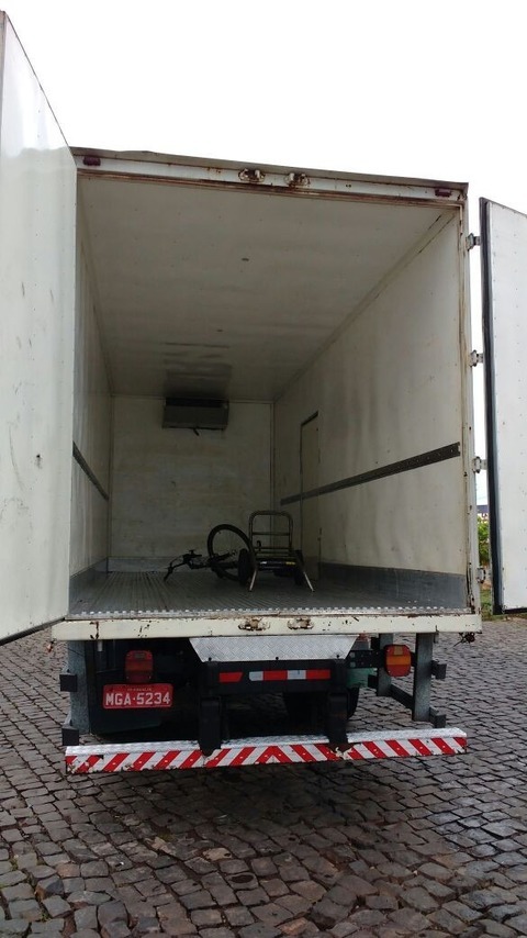 Ford Cargo1317 - 08/09 10