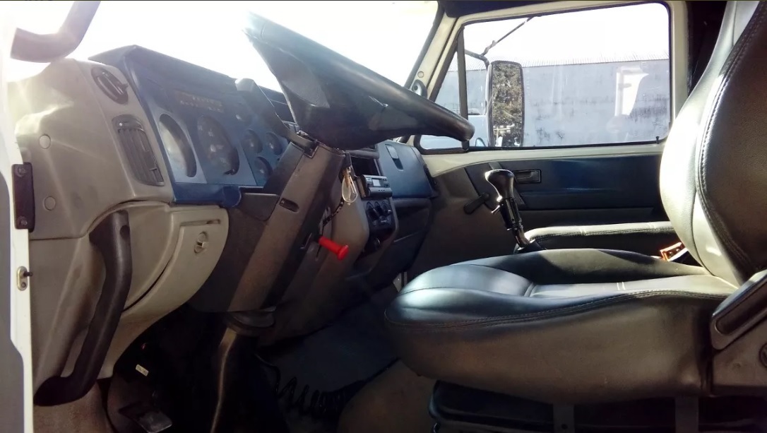 Volkswagen VW 18310 - 02/02 7